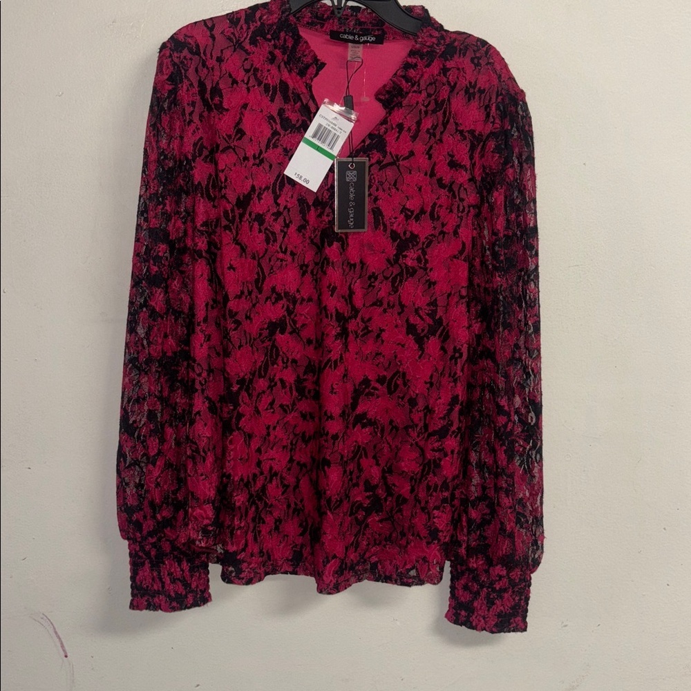 Cable & Gauge Pink and Black Floral Lace Blouse‎ - Picture 8 of 8